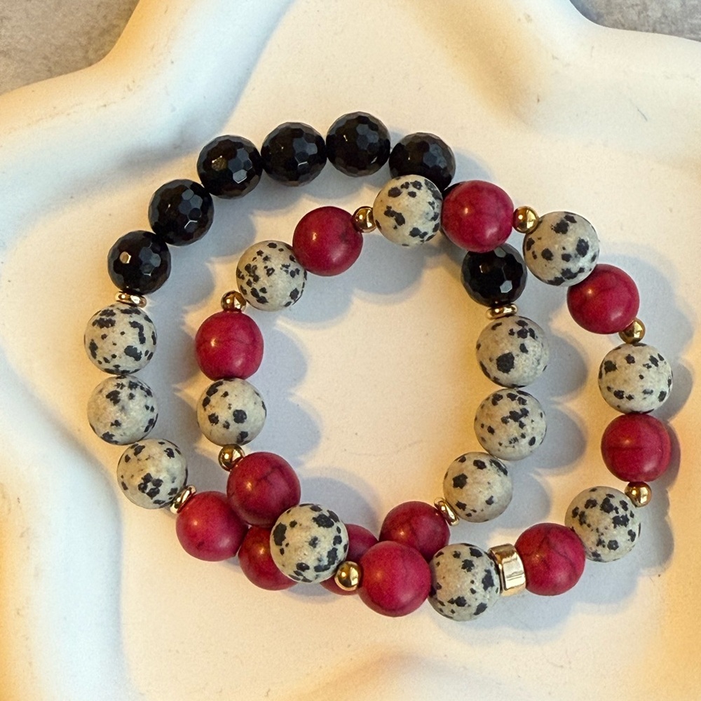 Fuschia Howlite and Dalmatian Jasper Beaded Bracelets